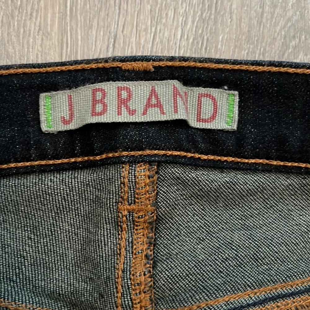 J Brand jeans. Size 28 - Picture 2 of 10